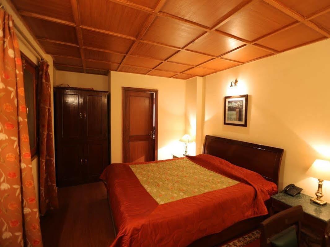 Welcomheritage Windsor Lodge Ranikhet Eksteriør billede