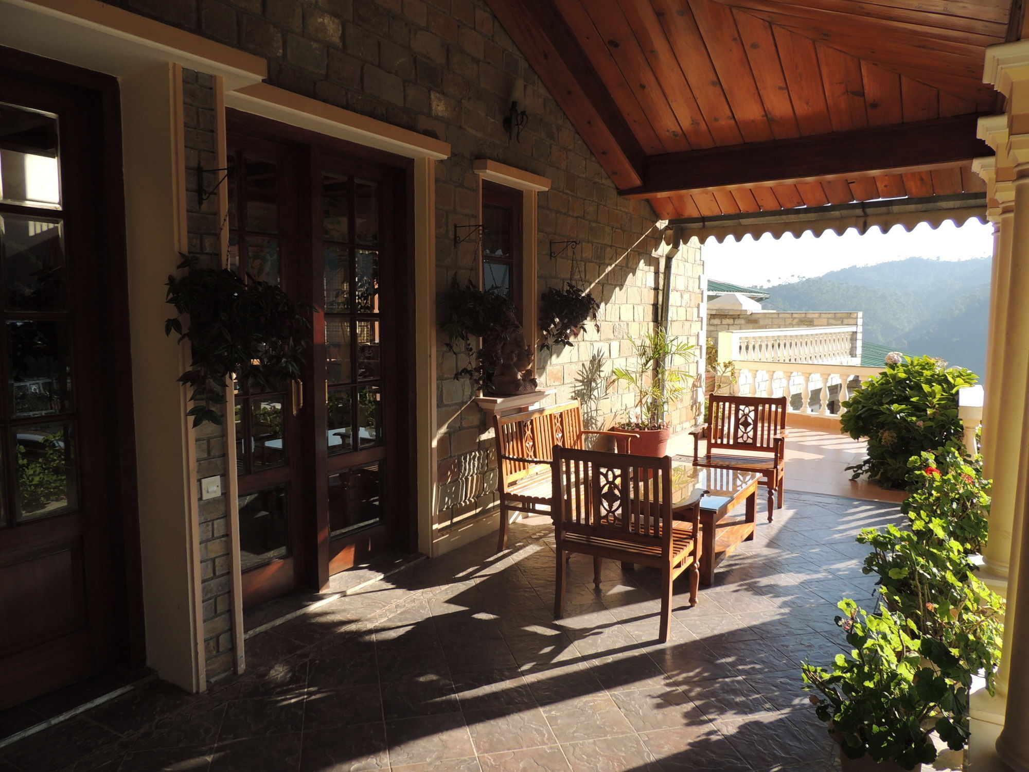 Welcomheritage Windsor Lodge Ranikhet Eksteriør billede